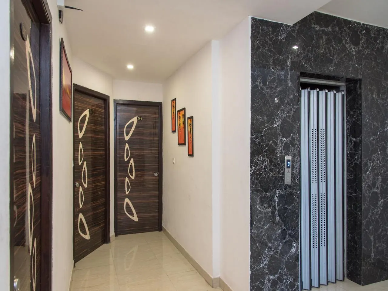 ***  Oyo Hotel Paheli Palace Ουνταϊπούρ Ινδία